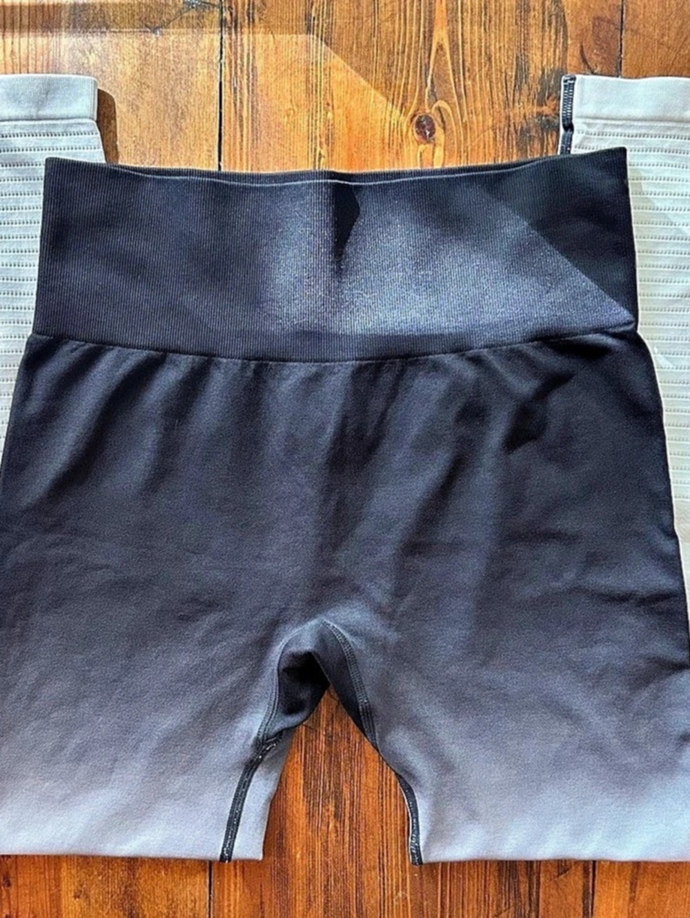 ZYIA Active Women's Color Block Athletic Leggings Size Medium Like New
